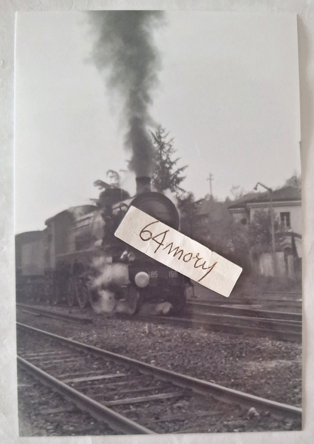 Fotografia Viaggio Gatt Aosta Locomotiva a vapore FS Gr 685.196 e carrozze
