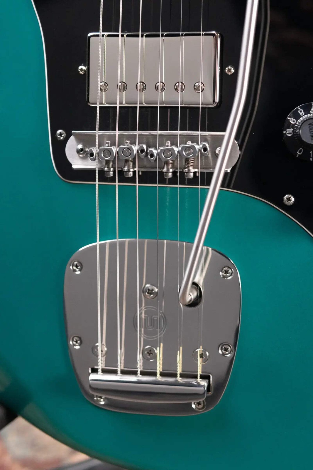 BilT Relevator LS HH Electric Guitar Sherwood Green Metallic with Mono Gig Bag -