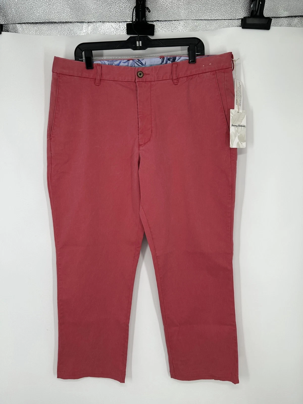Tommy Bahama Chino Pants Mens 38x30 Salmon Straight Leg Relaxed Fit Stretch