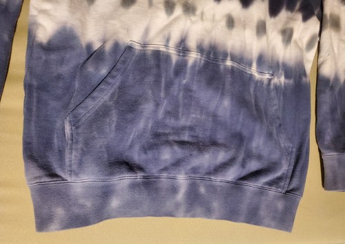 RVCA Hoodie mens Blue & White Tie Dye Sweatshirt size SMALL - Picture 5 of 6