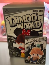 POP MART DIMOO DISNEY WORLD VINYL PLUSH KEYCHAIN - GOOFY'S PRANK - AUTHENTIC