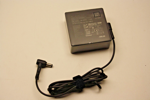 ASUS Original Netzteile, Model: A19-090P2A AC Adapter