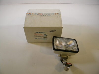 Seaview PM-1LT-DLX 4'' X 6'' Deck Floodlight Kit for 1'' LTB Light Bar Pole
