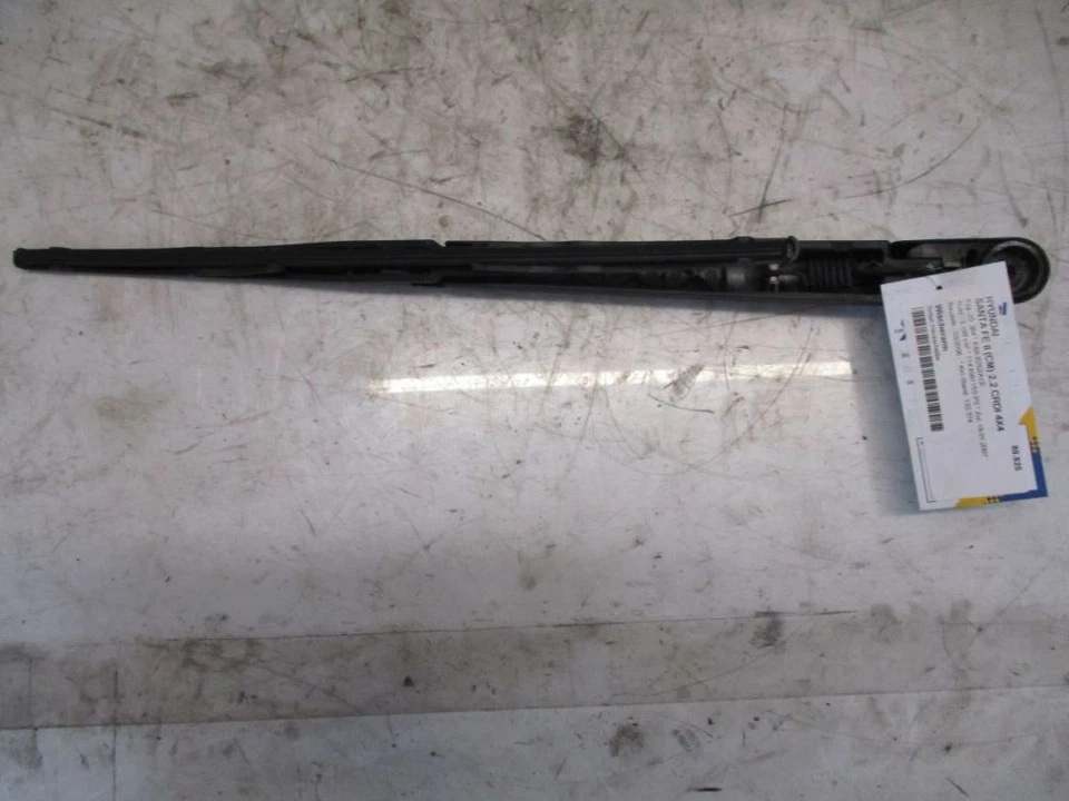 Brazo limpiaparabrisas ventana trasera compatible con Hyundai Santa Fe II (CM) 2.2 Crdi 4X4 Foto 2 de 2