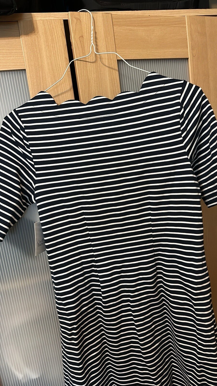 Picture 1 of 5