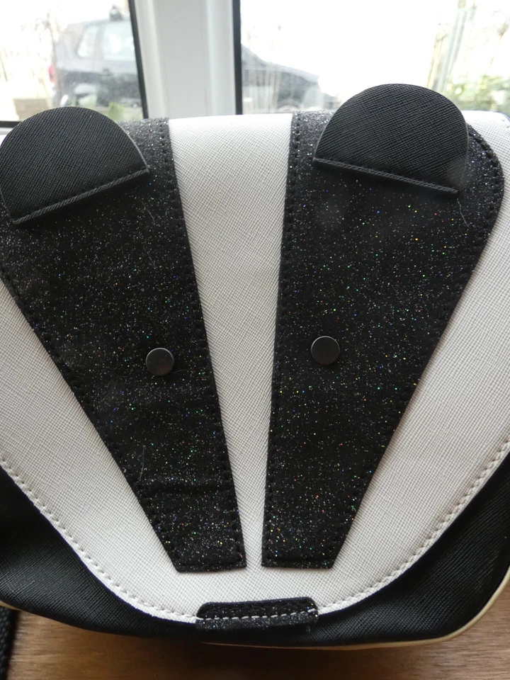 Used Once Rare Linited Edition Cath Kidston Original London Badger Glitter Bag - Image 4 of 4