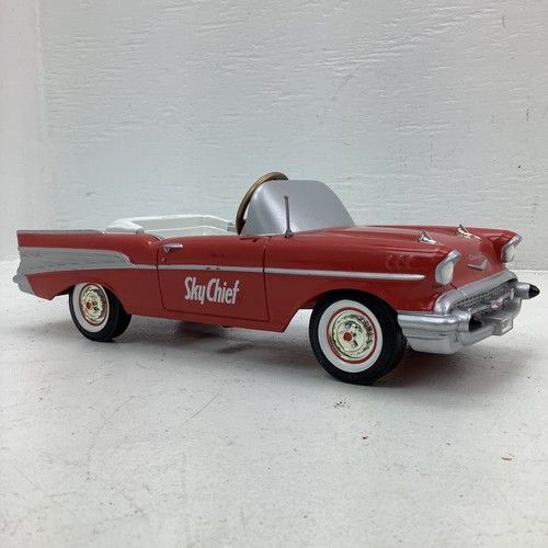 x3 VTG GEARBOX Pedal Car Company, 1955 & 57 Chevy Bell air, Sky Chief Texaco - Picture 12 of 17