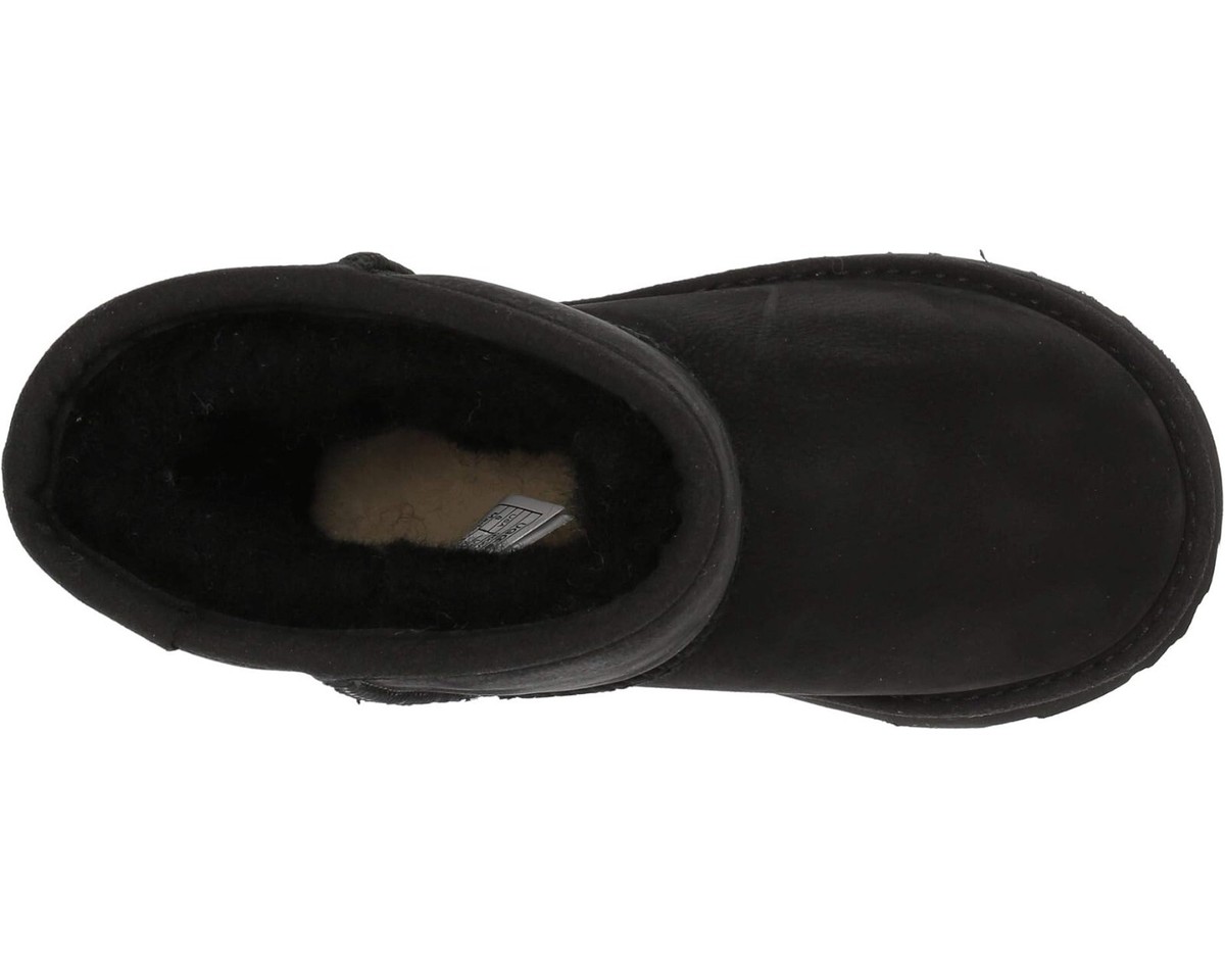 UGG Z84109 Kids Black Classic Short II Waterproof Boot Size US 12