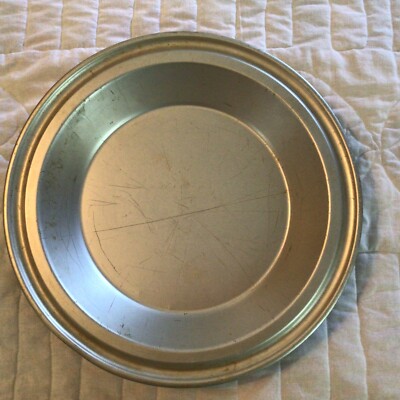 Vintage Pie Pan Tin Plate No Drip Edge Grant Maid X -1/2