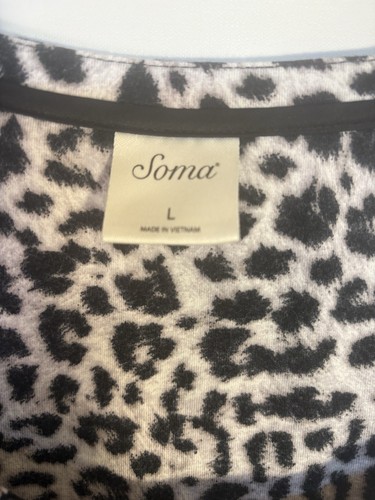 Soma Intimates Snow Leopard Size Large Nightgown Long Sleeves Sleep Shirt - Picture 3 of 8