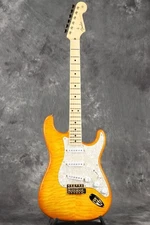 Fender / FSR MIJ Traditional 50s Stratocaster Quilted Maple Top Honey Burst