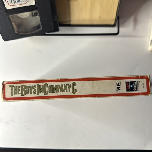 The Boys in Company C (VHS 1978) Stan Shaw Boot Camp Vietnam RARE OOP First - Foto 5 di 8