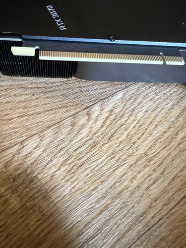 NVIDIA GeForce RTX 3070 Founders Edition 8GB GDDR6X Grafikkarte - Bild 6 von 9