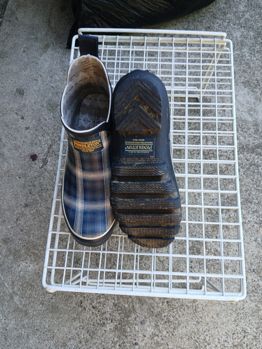 Pendleton Rain Boots Women's Plaid Pattern - image 3