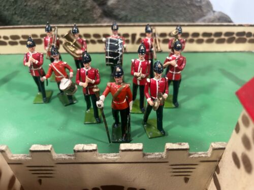Britains Set 27 Band of the Line - Picture 7 of 12