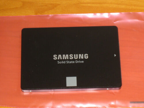 Samsung 850 EVO 250GB SSD SATA MZ7LN250HMJP Festplatte Speicher