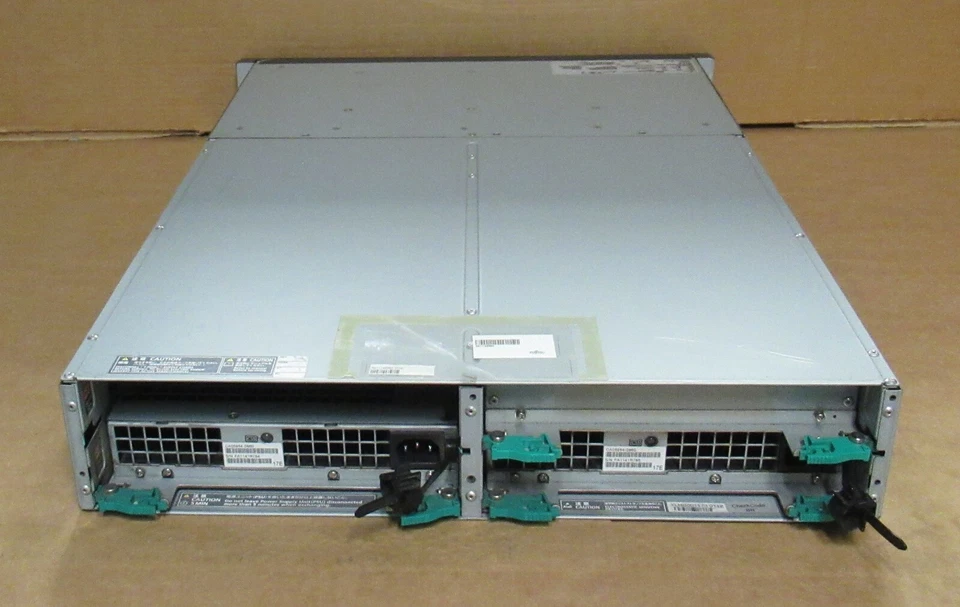 Fujitsu Eternus DX60 S2 Disk Storage System 12 x 3.5" SAS Bays DX620XF100IN - Image 2 of 4