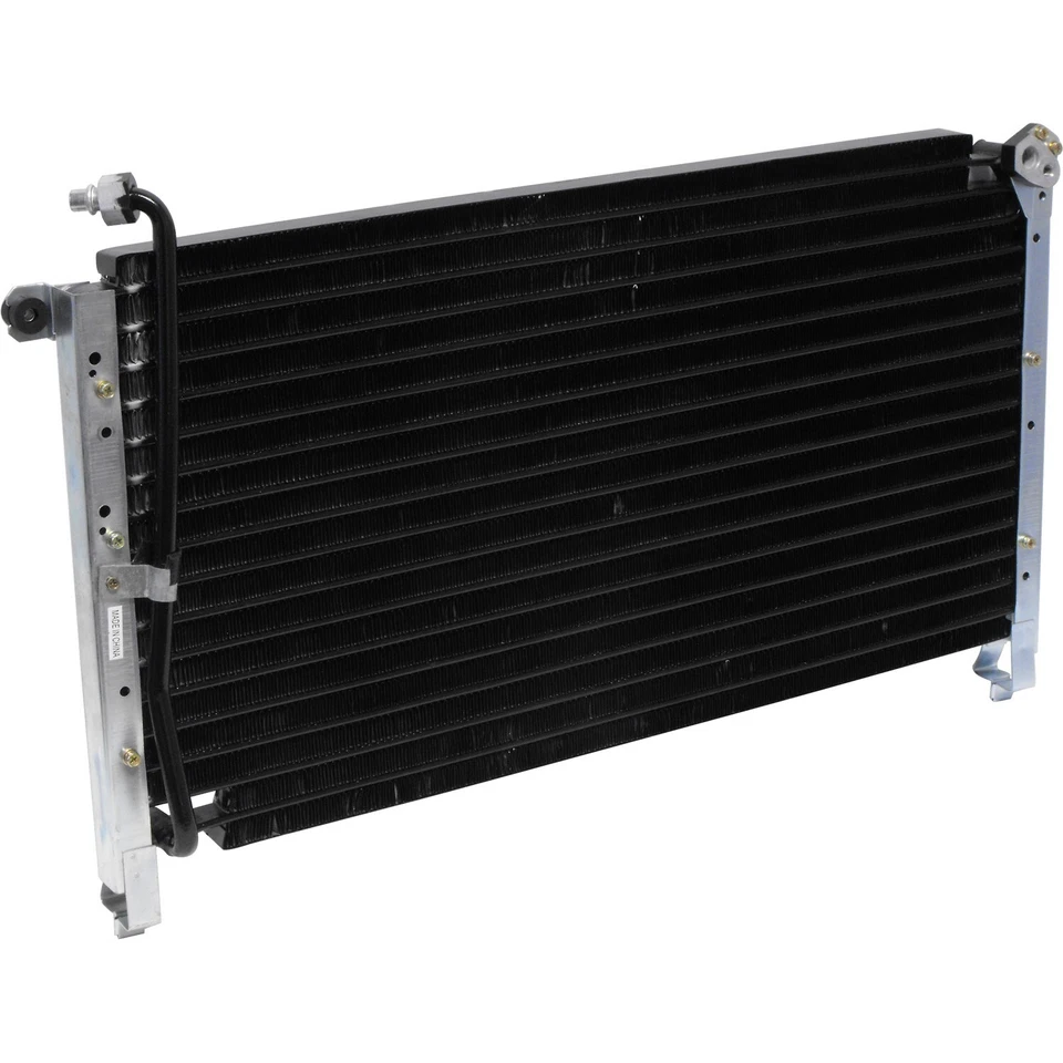 Condensador UAC A/C para 1992-1994 Nissan D21 - Imagem 2 de 4