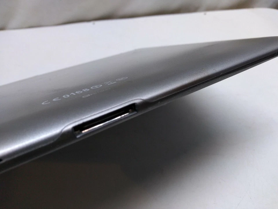 Samsung Galaxy Tab 2 10" Tablet WIFI   - Image 3 of 4