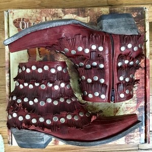 medusa boots