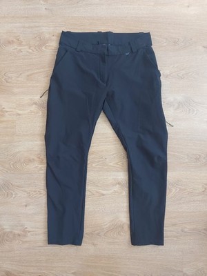 Didriksons Synne Wns Black Women's Nylon Pants: Knee Dart, Stretch, Size XL (42)