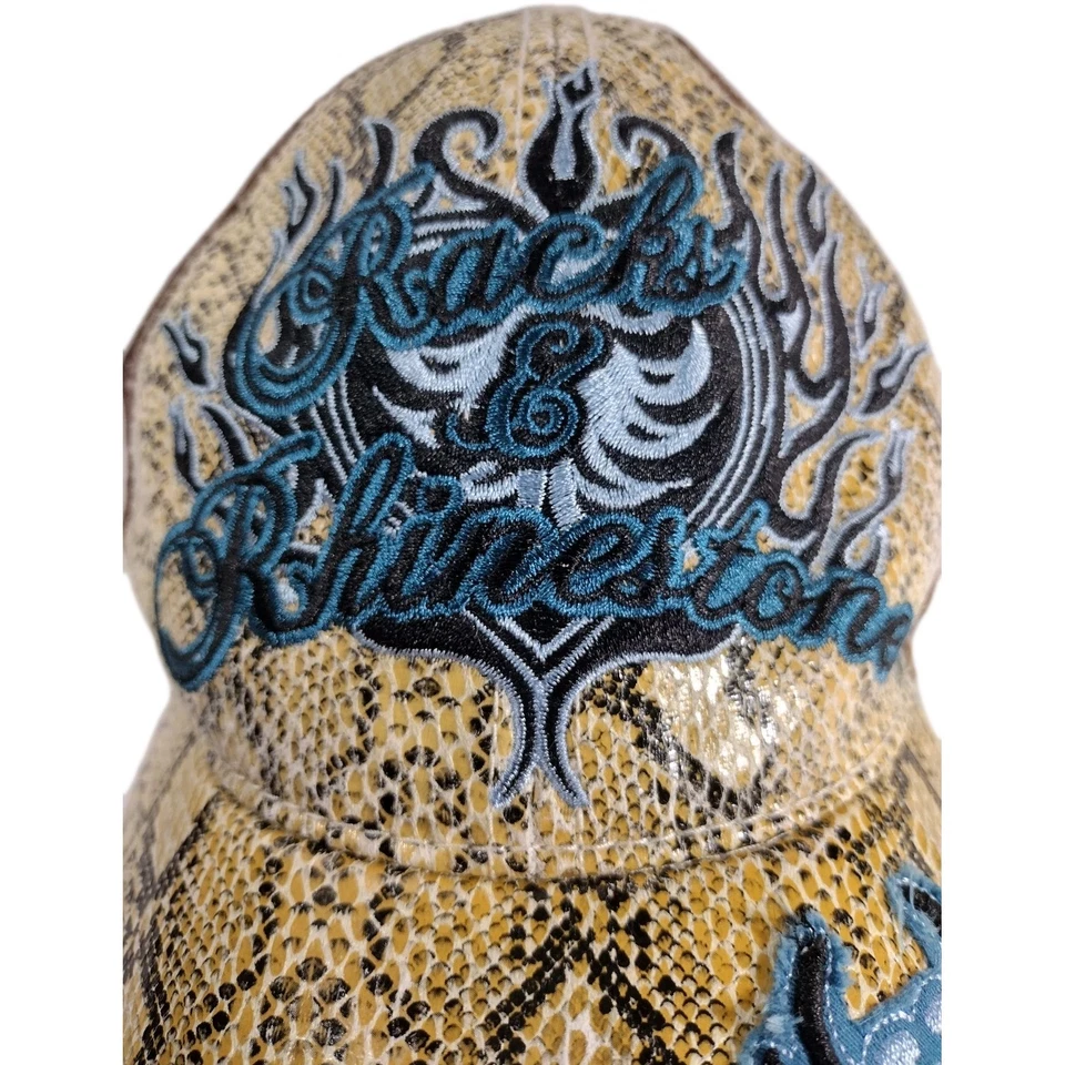 Gorra Paramount Outdoors Truckers piel de serpiente como unisex bastidores y pedrería  Foto 2 de 4