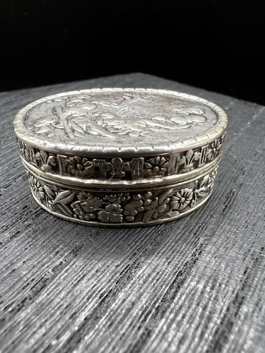 Antique 800 Silver Repousse Woman Shepherd Lambs Floral Pill Trinket Dresser Box - Picture 2 of 9