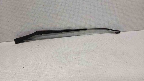 FORD USA FOCUS Scheibenwischer vorne XS4117527AB 1.98 Petrol 97kw 2001 32534931