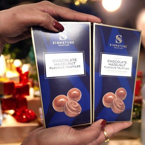 Signature Selection Chocolate Truffles White Chocolate or Chocolate Hazelnut - Picture 11 of 21