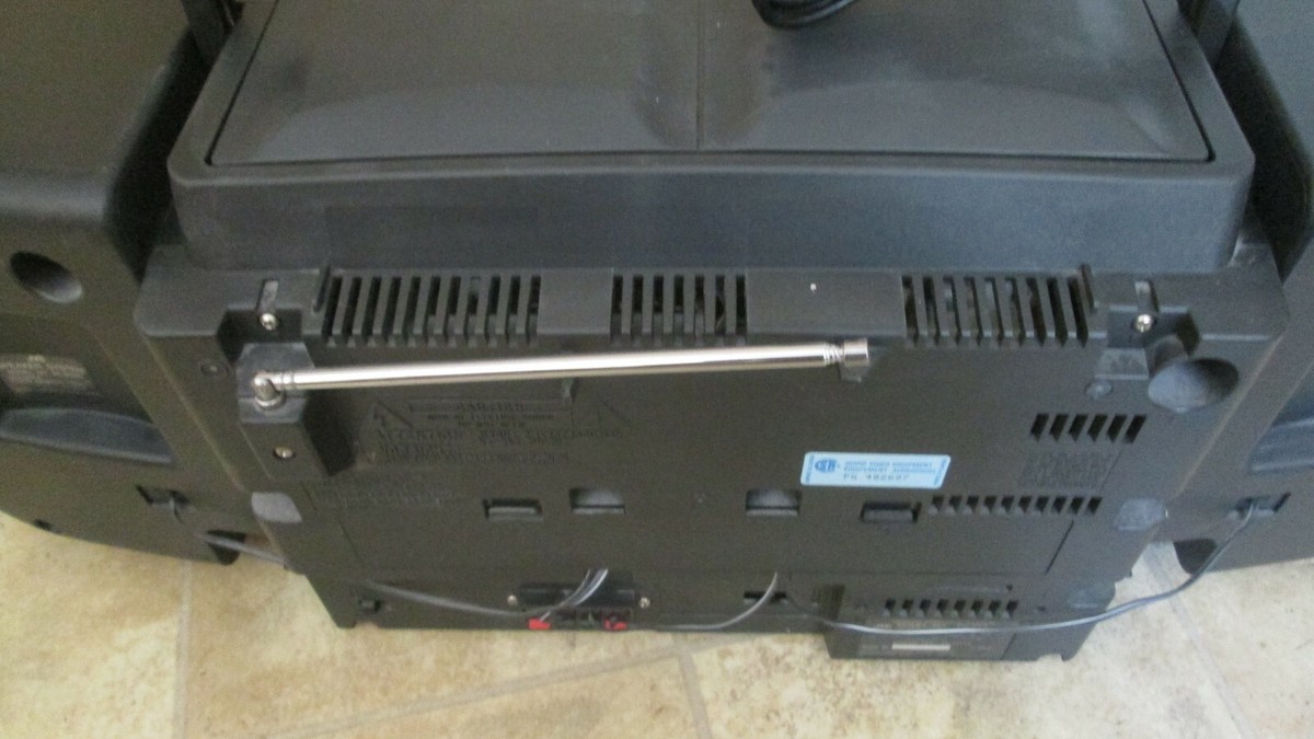 JVC Twin CD Dual Cassette PC-XT3 Boombox Portable Super Bass