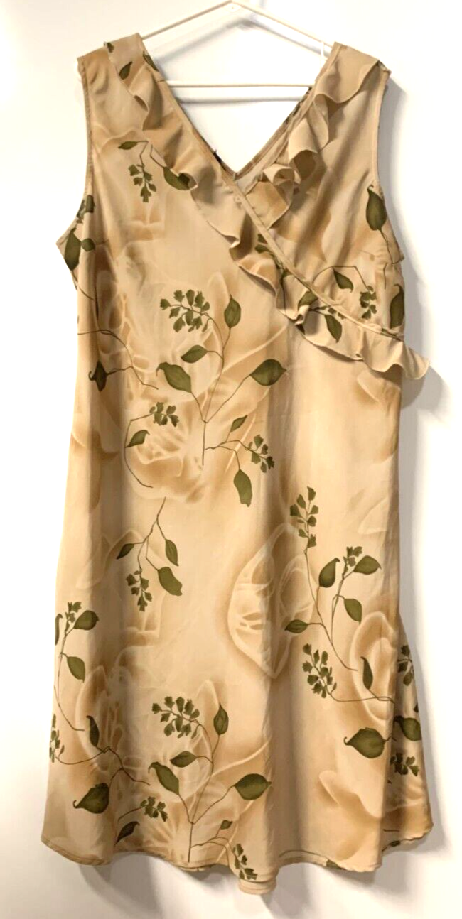 Mint Julep Women's Dress Size 2X Tan & Green with Ruffled VNeck eBay