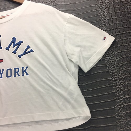 Tommy Hilfiger Camisa Recortada Para Mujer M Blanca Manga Corta Camiseta Adulto - Imagen 4 de 10
