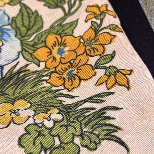 Held JC Pfau Blumen Laub Muster Vintage Mid Century 49” x 32” bunt - Bild 6 von 18