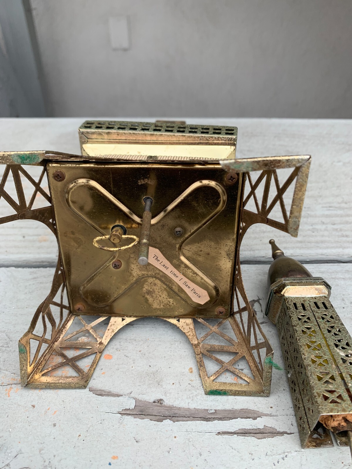Picture 4 of 5