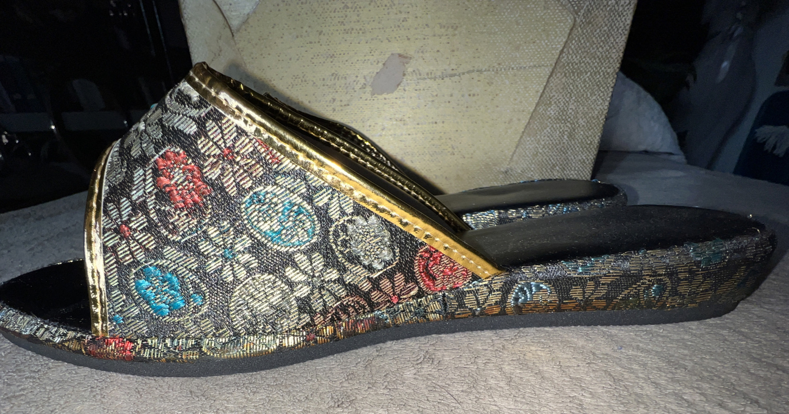 PANTOFOLA D’ORO Pantofole vintage da donna 7 camere da letto scarpe oro lucido Made In Japan