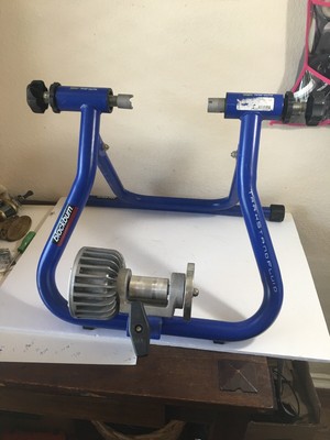 blackburn trakstand fluid trainer