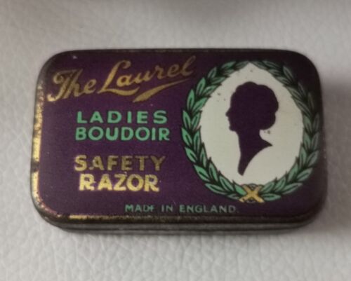 The Laurel Ladies Boudoir Safety Razor in Vintage Tin