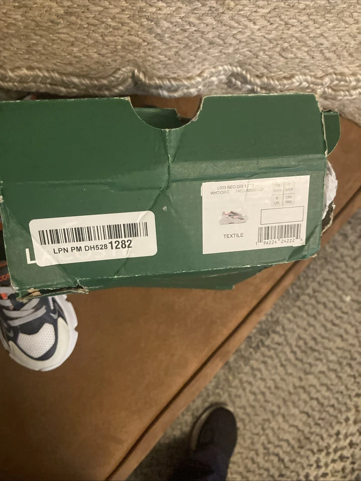 Zapatos Lacoste Niños Talla 7 Blanco Naranja Ortholite Cómodos Espuma Tenis Nuevos con Etiquetas Foto 4 de 4