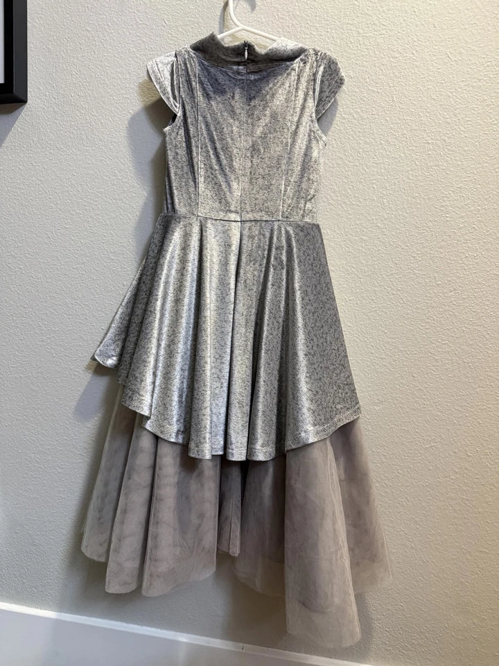 Vestido Mia Joy Gris Plateado Terciopelo y Tul Talla 4 Foto 3 de 4