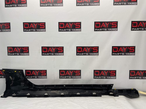 2018 Chevy Camaro SS LH Driver Rocker Molding Side Skirt Panel OEM - Picture 15 of 18