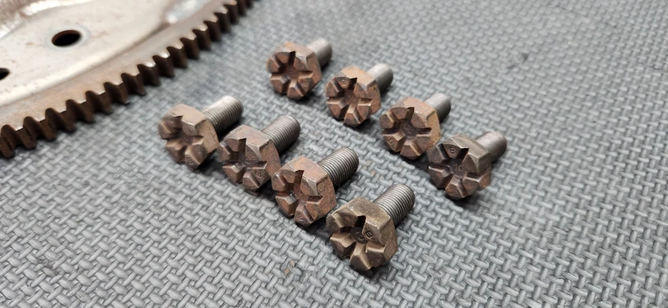 Ford Mustang GT 2015-2017 5,0 L 6R80 transmisión automática volante OEM Foto 2 de 4