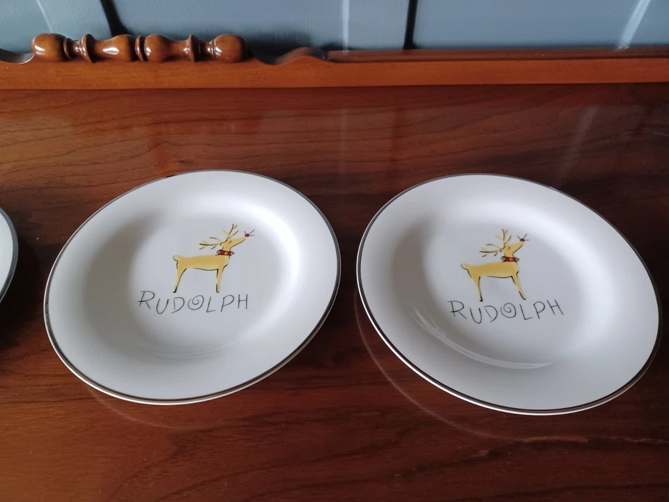 NIB 4 Pottery Barn Dessert Salad Plates, RUDOLPH! Silver Trim 8.5, Retired - Image 3 of 4