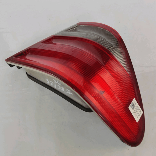 A2088200264 Fanale post. parte est. DX MERCEDES-BENZ CLK (C/A208) 320 Cpè - Foto 3 di 6