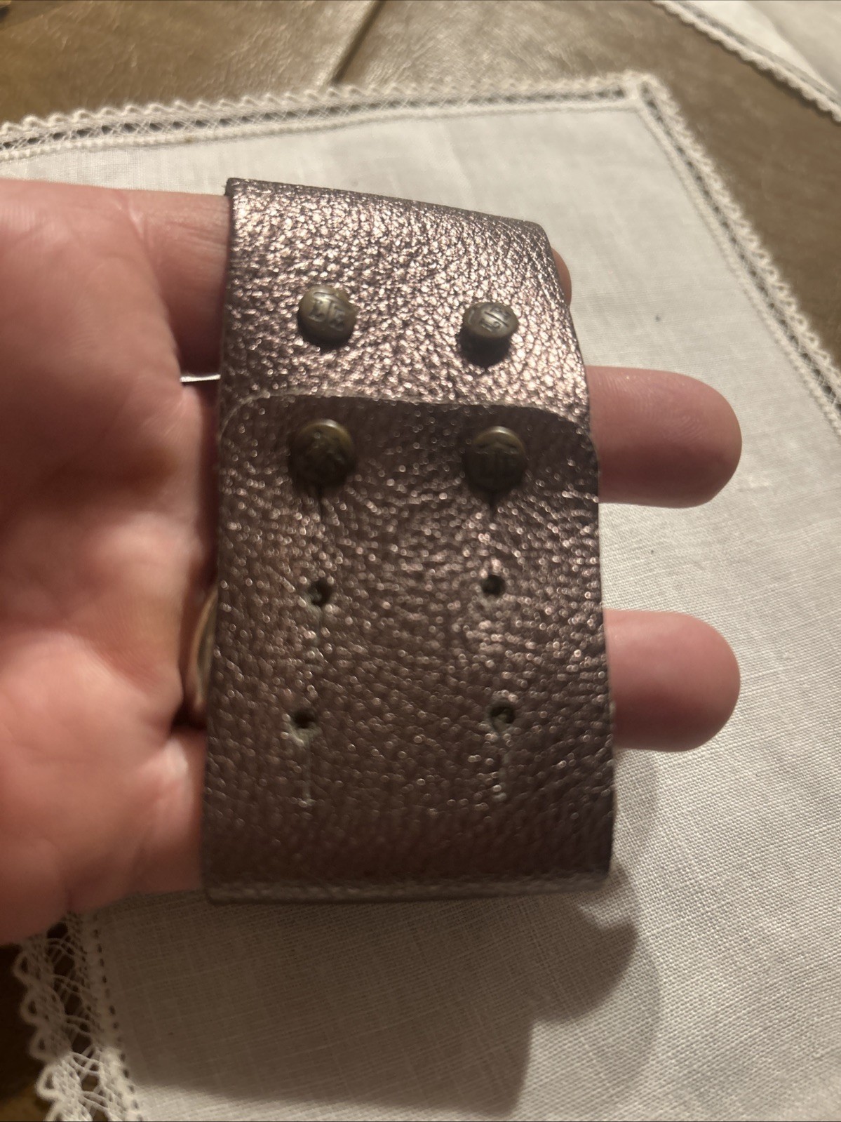 Picture 4 of 5