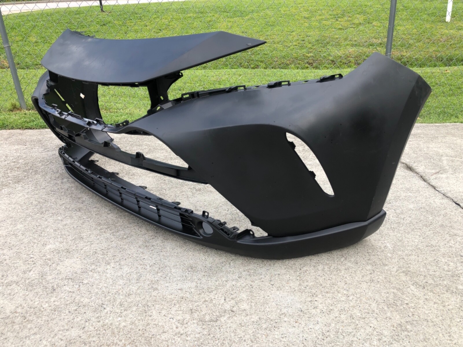 2020 2021 2022 Toyota Venza front bumper 5241148070 NO SHIPPING pick