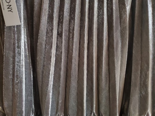 Ladies Shiny & FUN Midi Skirt! Shimmery & Comfy! NWT! Sz:M~ - Picture 15 of 23