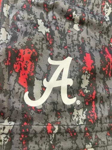 Colosseum Boys' Alabama Crimson Tide Cutter Printed Shorts, Red Gray - Picture 29 of 40