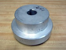 Magnaloy M600-10808 Coupling 600 Hub 1-1/4" Bore x 1/4" Kwy