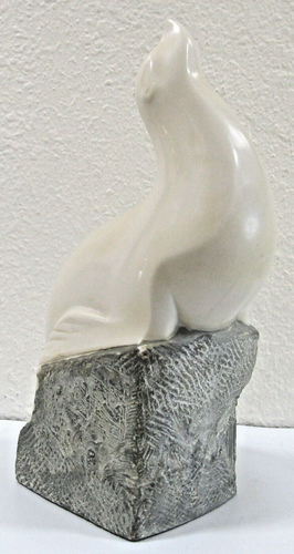 Vincent Glinsky Smooth White Snow Seal on Rough Gray Cliff 11 1/4" Foundry Stone - Picture 4 of 10