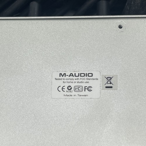 Audio Buddy Dual Mic Preamp/Direct Box M-Audio w/ Power supply Extra Cords - Picture 7 of 7